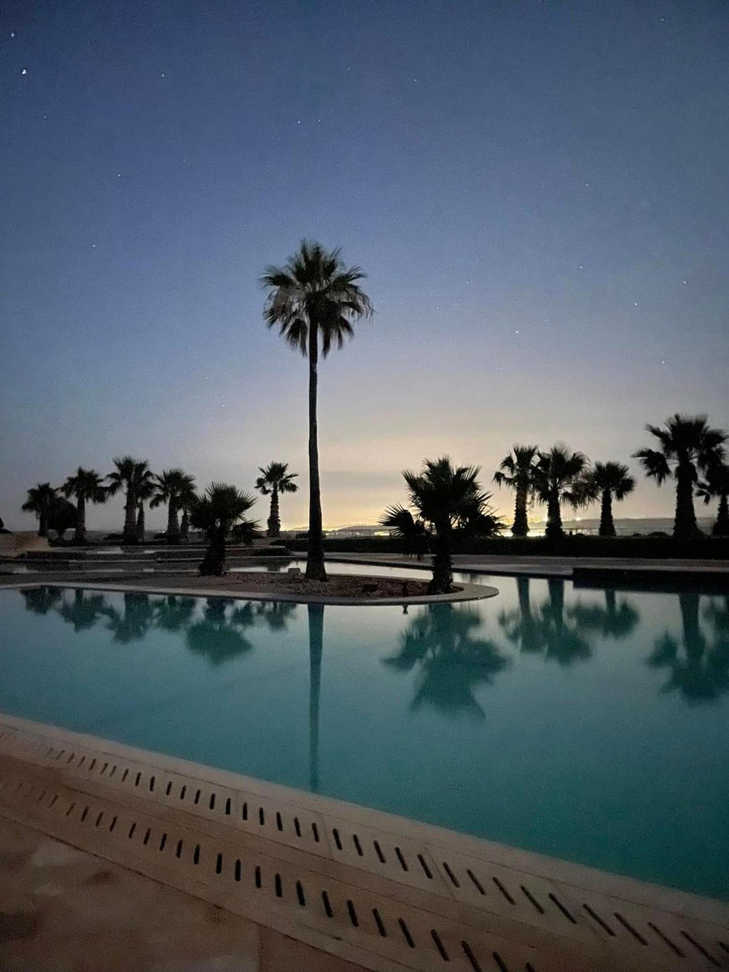 Chambray, Blissful Escape *